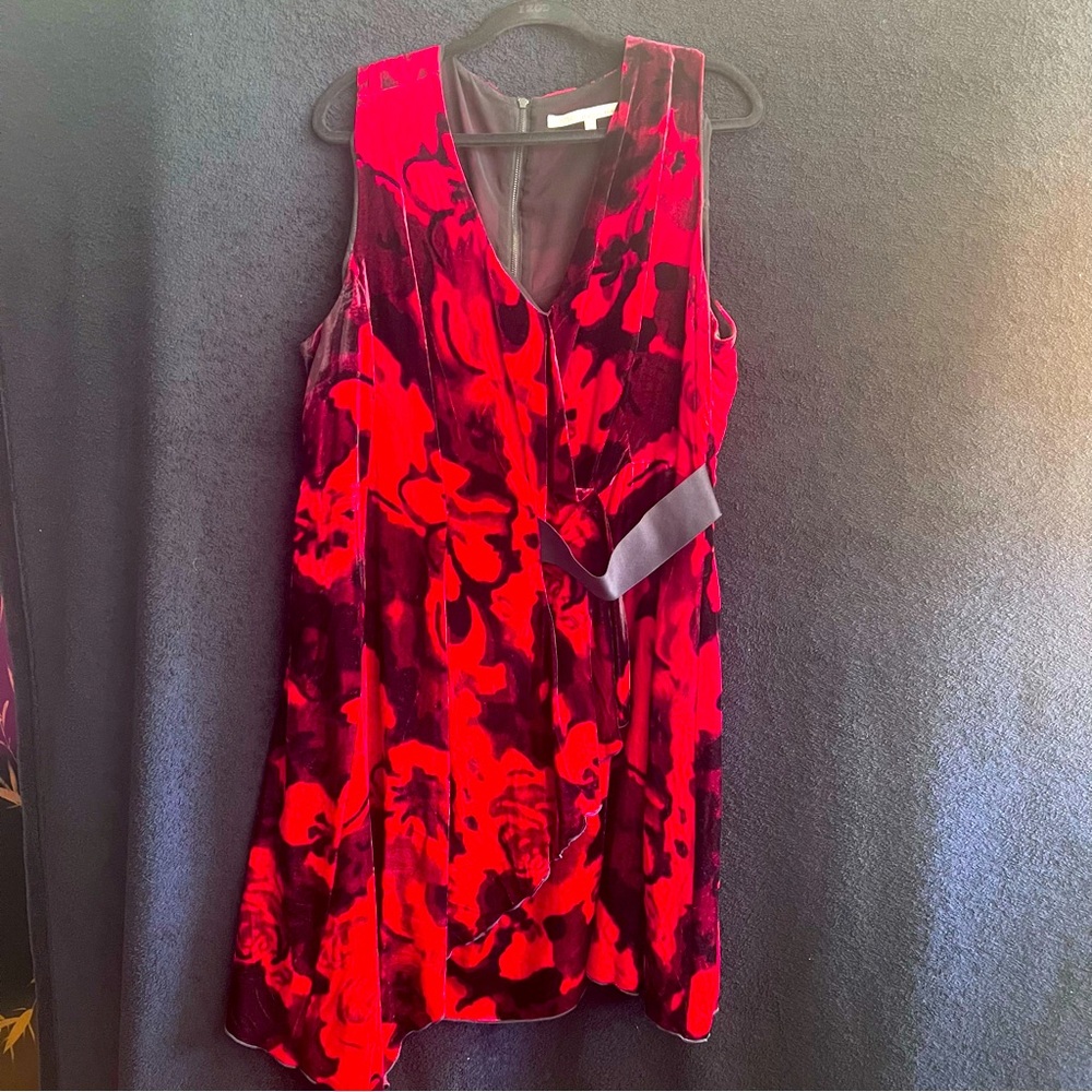 Red & Black floral velvet dress sz.18W